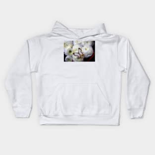 Exotic White Butterfly On With Ranunculus Flowers Kids Hoodie